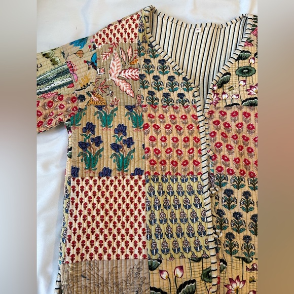 Quilted Jacket - Picture 2 of 5